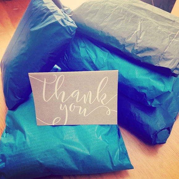 5 Star Rated Women’s Seasonal Mystery Box Size 2X Clothing Variety Bundle - Picture 3 of 6